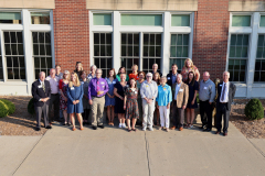 Alumni-Group_03